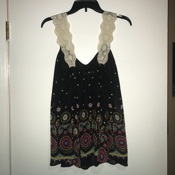 Colorful Top - Picture 2 of 2